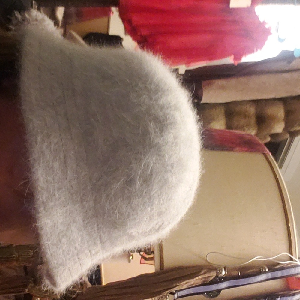 Brand-new DNY Angora fur hat